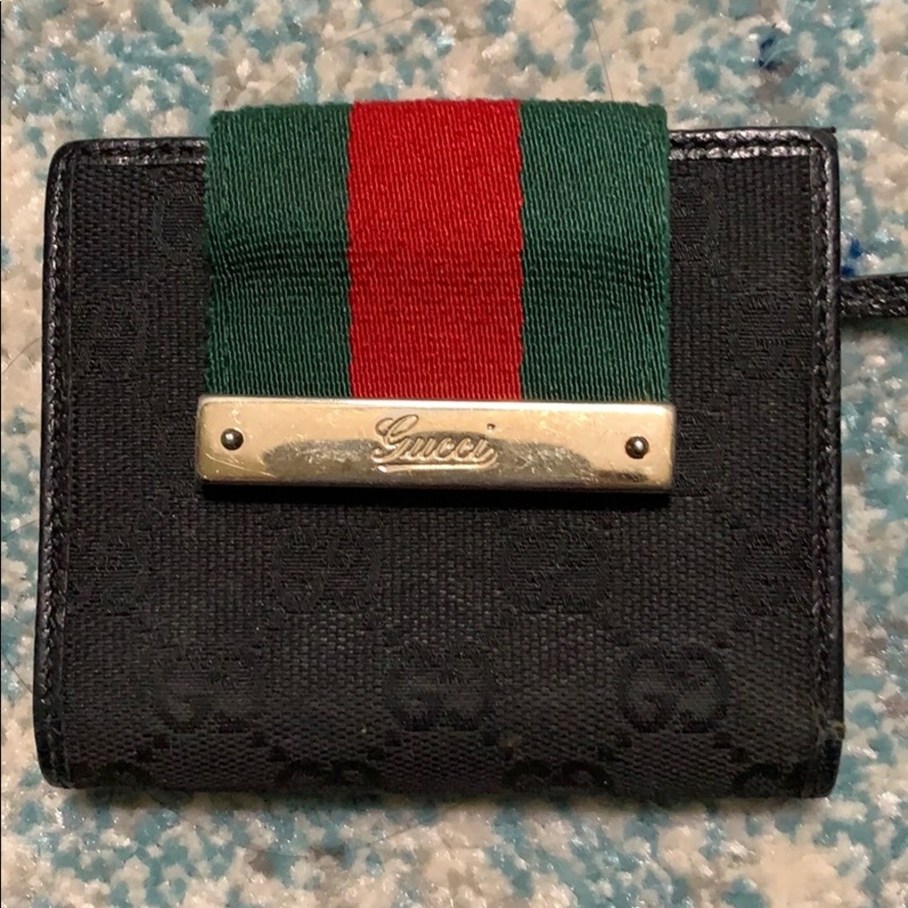 Authentic Classic Gucci Wallet